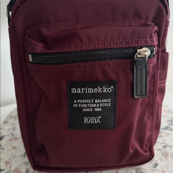 Marimekko Cash & Carry Canvas Crossbody Nylon Maroon Bag - Picture 3 of 12